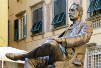 Monument, Composer, Giacomo Puccini, Piazza Cittadella, Lucca, Tuscany, Italy
