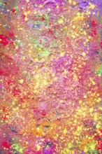 Circle prints colourful powder