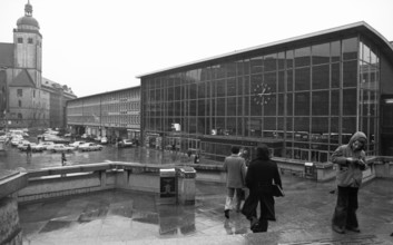 As part of the Latin course, this class of the Max-Planck-Gymnasium in Dortmund visited the