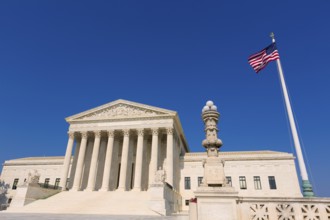 Supreme Court of United states building in Washington DC
