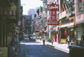 New York in 1966, Manhattan, Chinatown