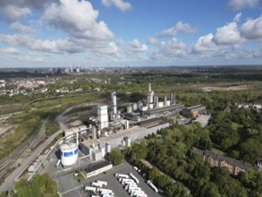 Linde Gas operates several air separation plants for oxygen, nitrogen and argon, on a former plant