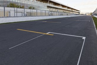 Track markings, starting grid lines, F1 Grand Prix Racetrack, Montreal, Province of Quebec, Canada