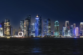 Skyline, skyscrapers, evening light, sunset, Doha, Qatar, Orient, Middle East