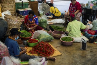 Pak Khlong Talat, flower market, Bangkok, Thailand