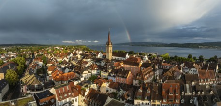 Luftbild, Panorama von der Stadt Radolfzell am Bodensee mit der historischen Altstadt und dem