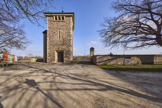 City fortification, defence defence tower, city wall, bare winter trees, footpath, old town,