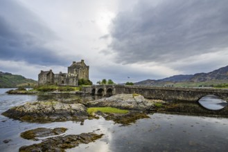 Eilean Donan Castle, Loch Duich, Isle of Skye, Highlands, Scotland, UK