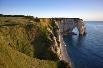 Rock arch Falaise or Porte La Manneporte, Jambourg beach, Étretat, sea, steep coast, cliffs, chalk