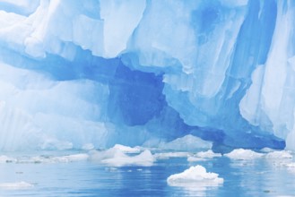 Iceberg, blue glacier ice, Smeerenburgbreen, Scandinavia, Spitsbergen