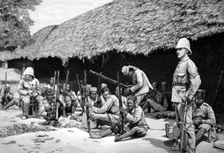 German East Africa, Schutztruppe, Colonial troops, German colonial empire, Cleaning the weapons,