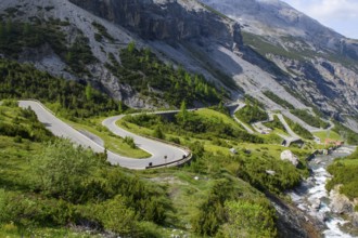 Bends from the south south-west descent of the ascent to the Stelvio Pass, on the right at the edge