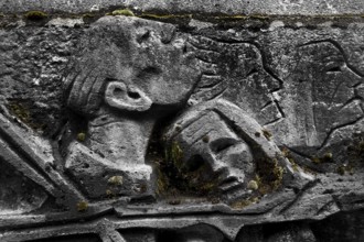 Bittermark memorial, memorial site, detail of the relief, artist Karel Niestrath, Dortmund, Ruhr