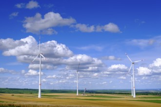Wind farm in the fields near Alzey, Rhineland-Palatinate, Germany