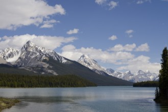 Lake Maligne Lake, Jasper National Park, Alberta, Canada