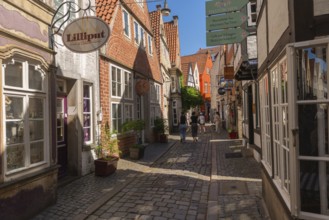 Renovated Schnoor district with small shops, galleries, restaurants, cafés and residential