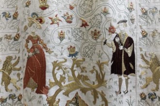 Wedding cloth from the 16th century, embroidered bridal couple and ornaments, St Mary's Church,