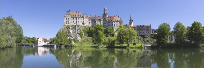Sigmaringen Castle, Hohenzollern Castle, on the Danube, Sigmaringen, Swabian Alb,
