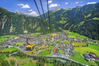 Penkenbahn with view of the village, Mayrhofen, Zillertal, Zillertal Alps, Tyrol, Austria