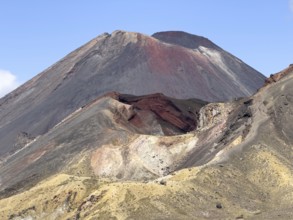 On the hiking trail of the Tongariro Alpine Crossing in Tongariro National Park with a view of the