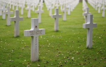 Medal of Honour marking, grave of Frank D. Peregory, gravestones, war graves, soldiers' graves,