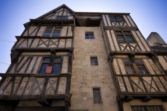 Historic half-timbered house, Maison à pans de bois de la rue des Cuisiniers, Old Town, Bayeux,