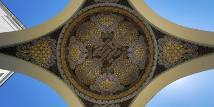View of the mosaic in the pavilion at the entrance to the exhibition building, Mathildenhöhe,