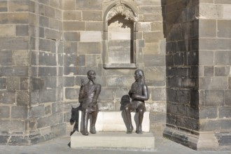 Sculpture Schütz-Novalis Bench by Steffen Ahrens and Grit Berkner 2022, composer Heinrich Schütz,