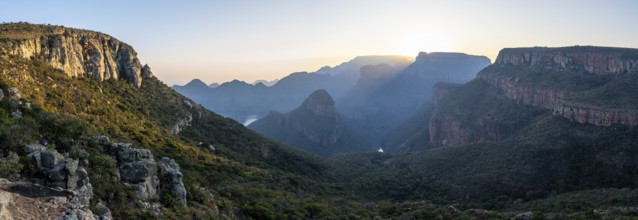 Panorama, Blyde River Canyon with Three Rondawels peak, view of canyon with Blyde River and table