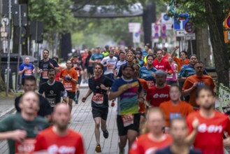 The Essen company run, traditional run, 5 KM running course through the Rüttenscheid district, with