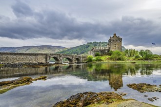 Eilean Donan Castle, Loch Duich, Isle of Skye, Highlands, Scotland, UK
