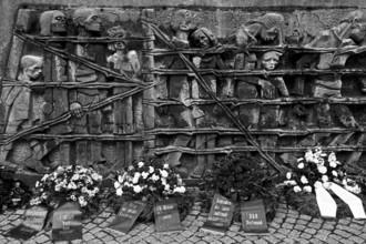 Bittermark memorial, memorial site, detail with wreath of flowers for the memorial service on Good