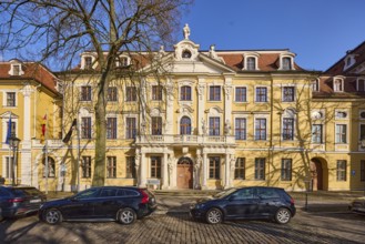 Ministry of Justice, Knautsches Palais, historic building, baroque architectural style, bare winter