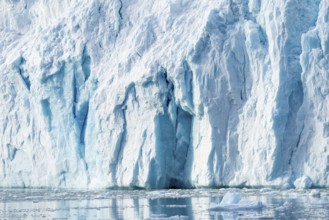 Glacier tongue, ice, bay, Lillienhöökbreen, Spitsbergen, Svalbard
