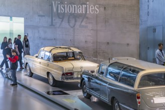 Mercedes-Benz 300 test vehicle from 1960, a one-off from the testing department. Data transmission