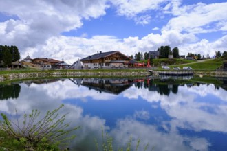 Kasermandl Alm am Speicherteich Gschössberg, Penken, Mayrhofen, Zillertal, Tyrol, Austria