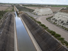Irrigation channel, canal de Sastago, near village Valfarta, Aragon, Spain