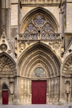 Main portal, west façade, Cathédrale Notre-Dame de Bayeux, Bayeux, Normandy, Calvados, France