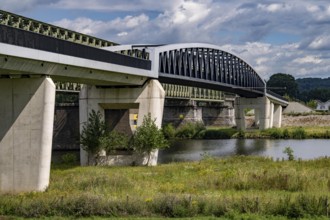 De Massover cycle path bridge, over the Meuse south of Nijmegen, near Cuijk, part of the