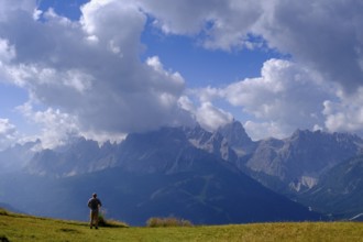 Mountaineer on the helmet, view of the Sesto sundial, Sesto, Dolomites, Val Pusteria, South Tyrol,