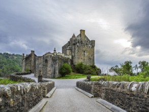 Eilean Donan Castle, Loch Duich, Isle of Skye, Highlands, Scotland, UK