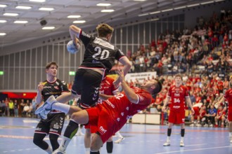 2nd HBL (Handball Bundesliga), Matchday 32: Eulen Ludwigshafen v TuSEM Essen***Offensive foul by
