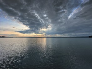 Evening atmosphere, Lake Starnberg, Bavaria, Germany
