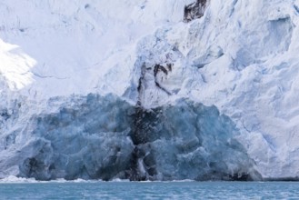Glacier tongue, ice, break-off edge, sea, Fugelfjorden, Spitsbergen, Svalbard