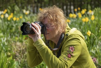 Portrait, elderly woman photographed, Shottery, Stratford-upon-Avon, Warwickshire, England, Great