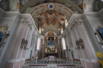 Chancel with the Lenten chuch painting on the high altar, Church of St Peter and Pau, Telfs, Bezrk,