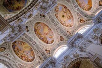 Ceiling frescoes and stucco, St Stephen's Cathedral, Passau, Lower Bavaria, Bavaria, Germany