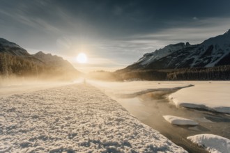 Winter road trip on the Icefields Parkway with lots of snow and ice, Banff National Park, Jasper