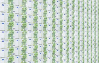 100 euro banknotes, 100 euros