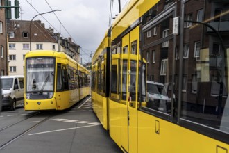 Ruhrbahn tram, on Altendorfer Straße, intersection Helenenstraße, in Essen, rush hour, traffic,